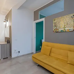 Apartamento Luxury Near Navigli Carlo D'adda 29, Milán